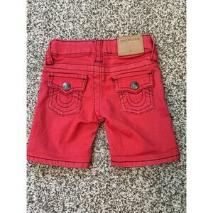 True Religion Boys/Girls/Unisex Red Big T Jean Shorts, Size 6 months. EUC